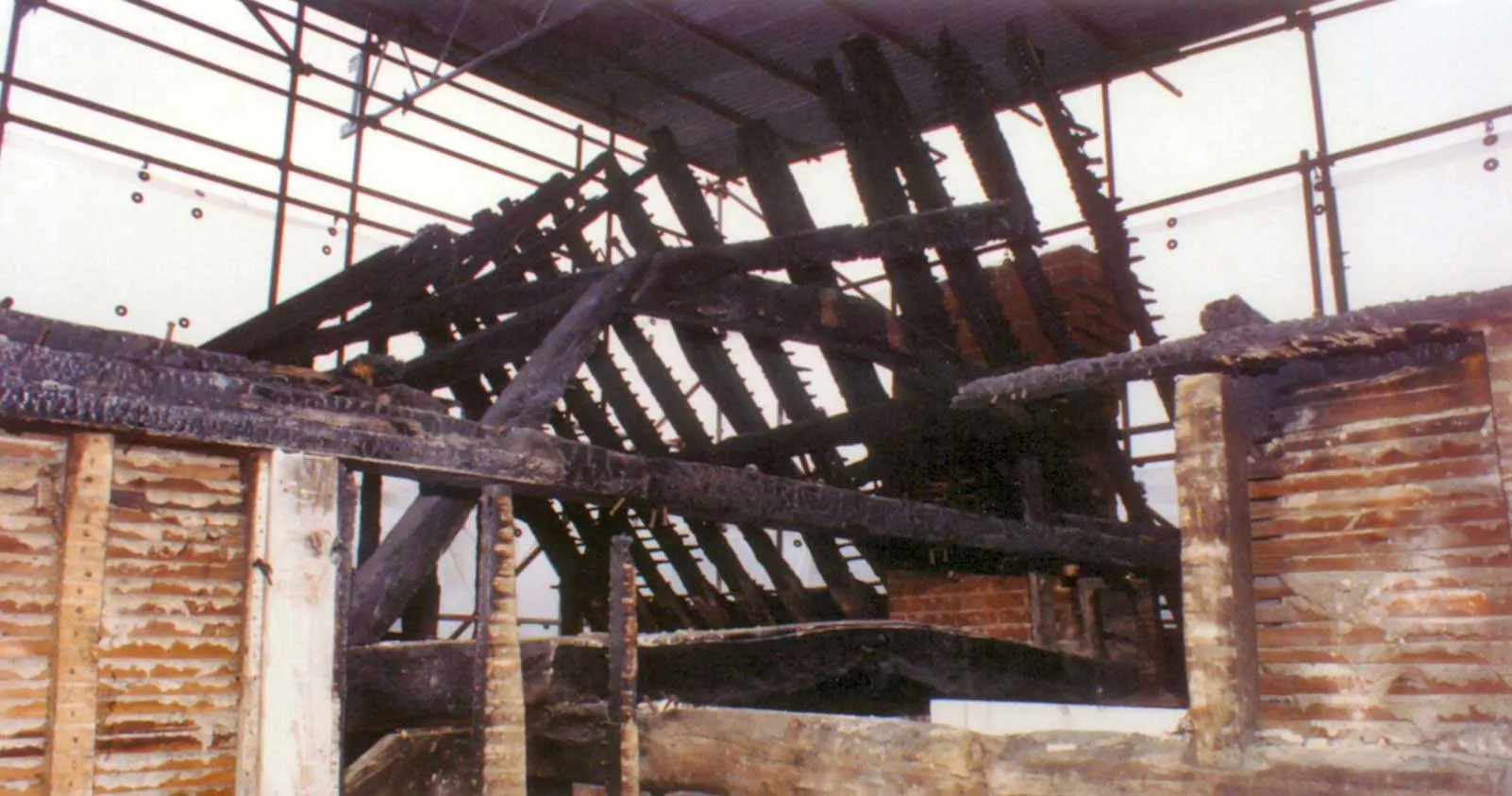 The Bull, Watton-at-Stone. C15 Grade 2 listed pub burnt out to first floor level. David French Partnership structural engineers