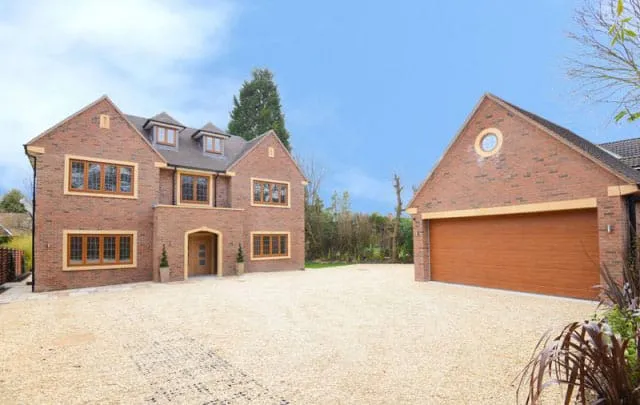 Detached executive house at Gerrards Cross engineered by David French Partnership